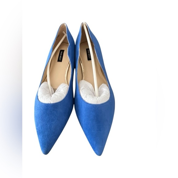 NWOB Nine West Women’s Lovlady Blue Suede Flats in size 10 - Picture 7 of 9